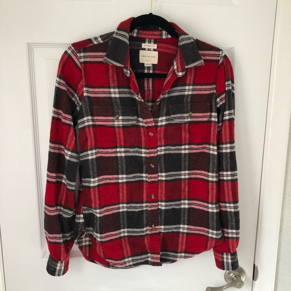 NWOT American Eagle flannel button down XS